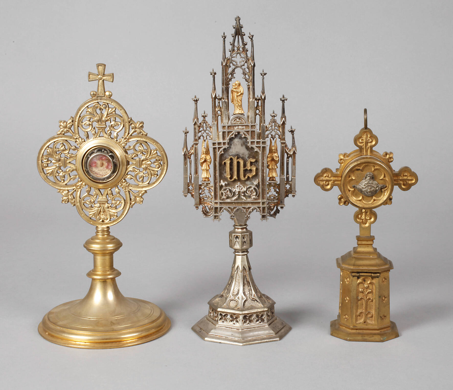 Drei Monstranzen