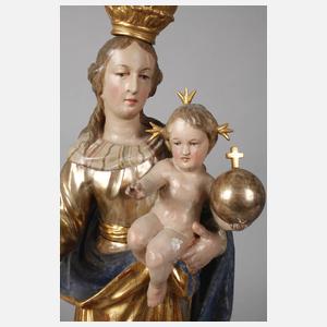 Geschnitzte Marienplastik