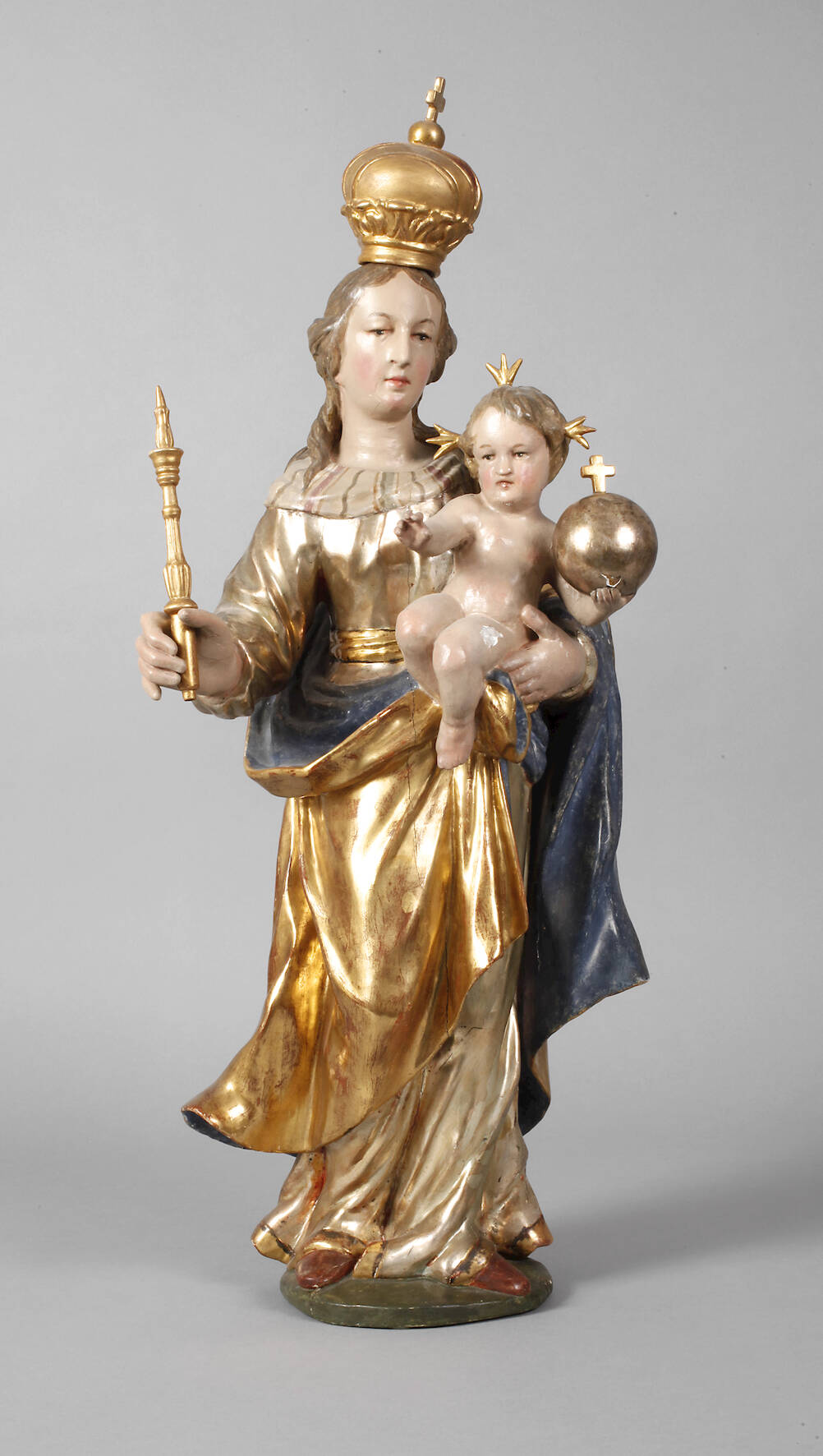 Geschnitzte Marienplastik