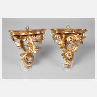 Paar geschnitzte Konsolen111