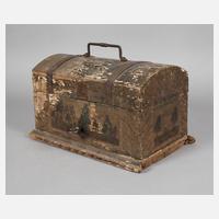 Kleine Barocktruhe111