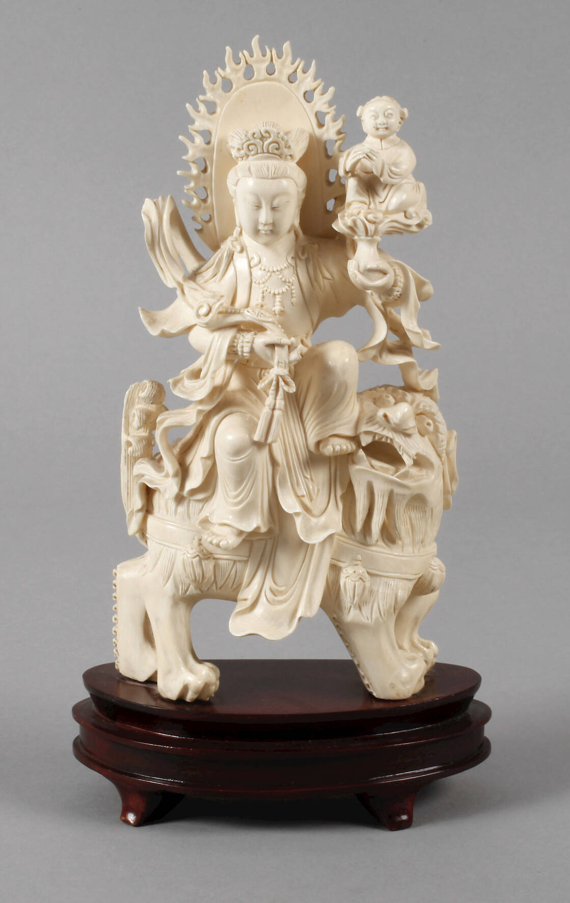 Okimono Guanyin
