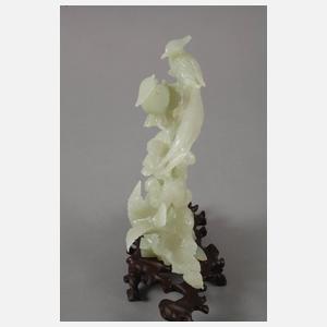 Feine Jadeschnitzerei