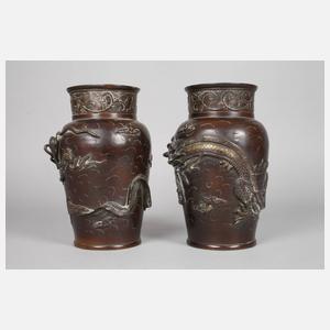 Paar Bronzevasen