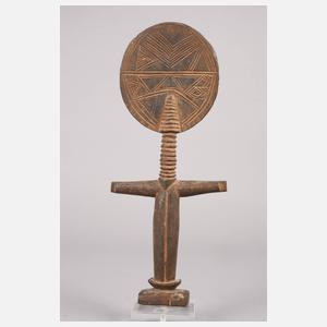 Figürliche Schnitzerei