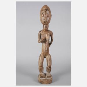 Figürliche Schnitzerei