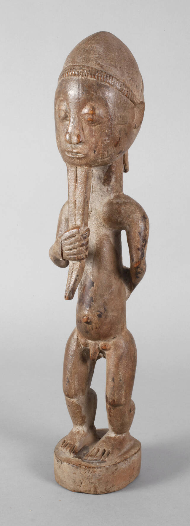 Figürliche Schnitzerei