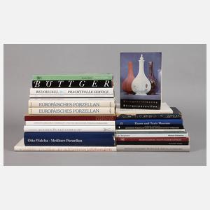 Großes Konvolut Literatur Porzellan