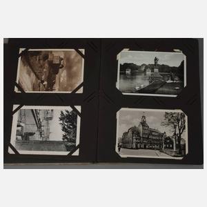 Zwei Postkartenalben