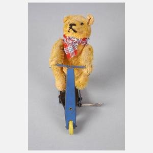 Fewo Teddybär auf Blechroller