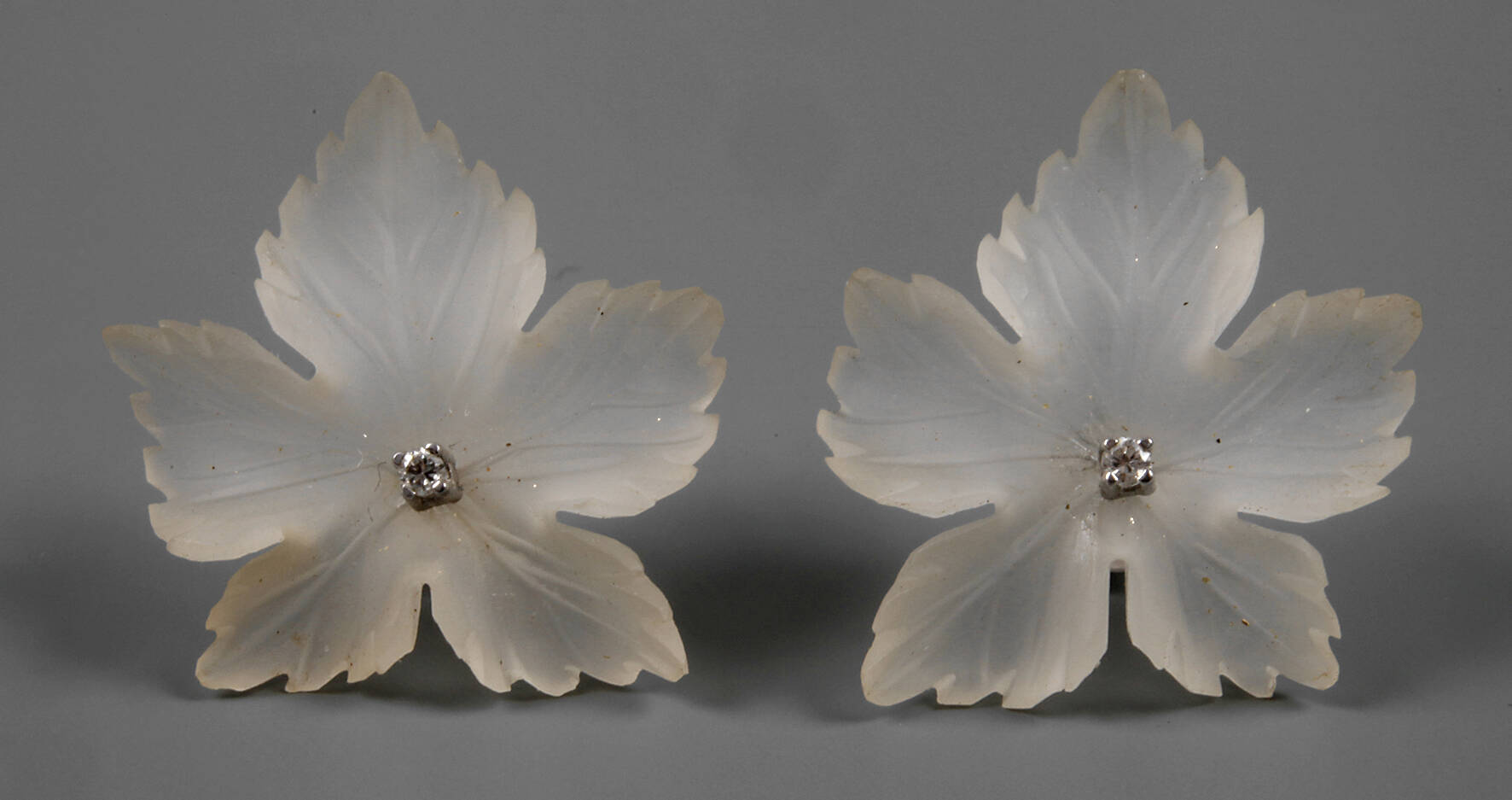 Paar Ohrstecker mit Bergkristall und Brillanten