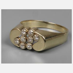 Damenring mit Diamanten