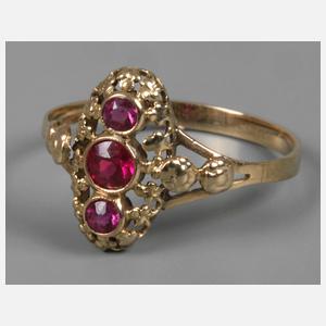 Damenring mit Steinbesatz