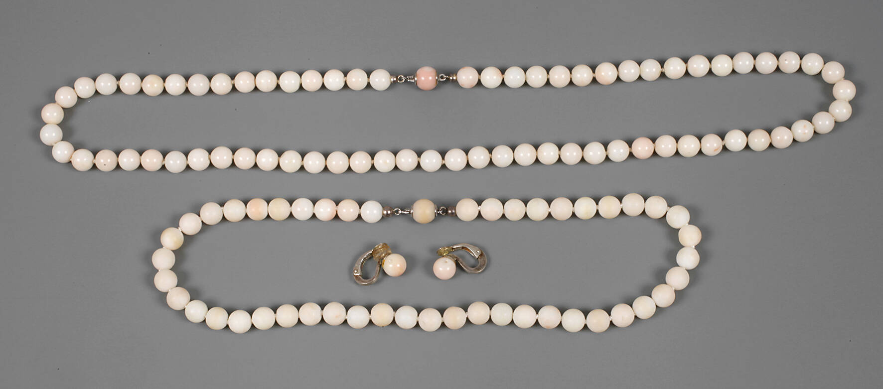 Schmuckset weiße Koralle