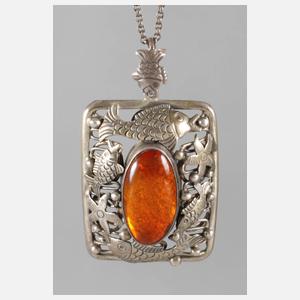 Georg Kramer Anhänger mit Bernstein