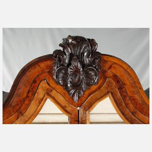 Aufsatzschrank Barock