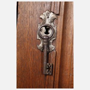 Hessischer Wellenschrank