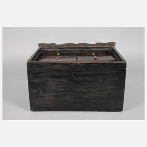 Kleines Lackkabinett