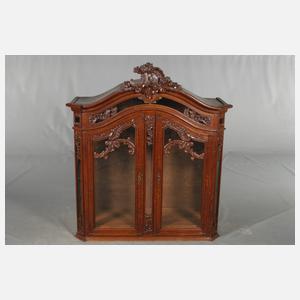 Paar prächtige Aufsatzvitrinen