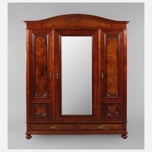 Großer Kleiderwäscheschrank Historismus