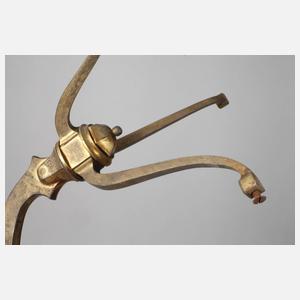 Paar Wandausleger Bronze