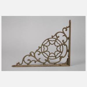 Drei kleine Konsolen Gusseisen