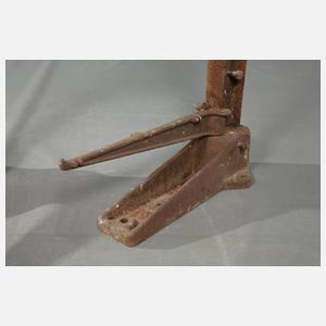 Paar Regalträger Gusseisen