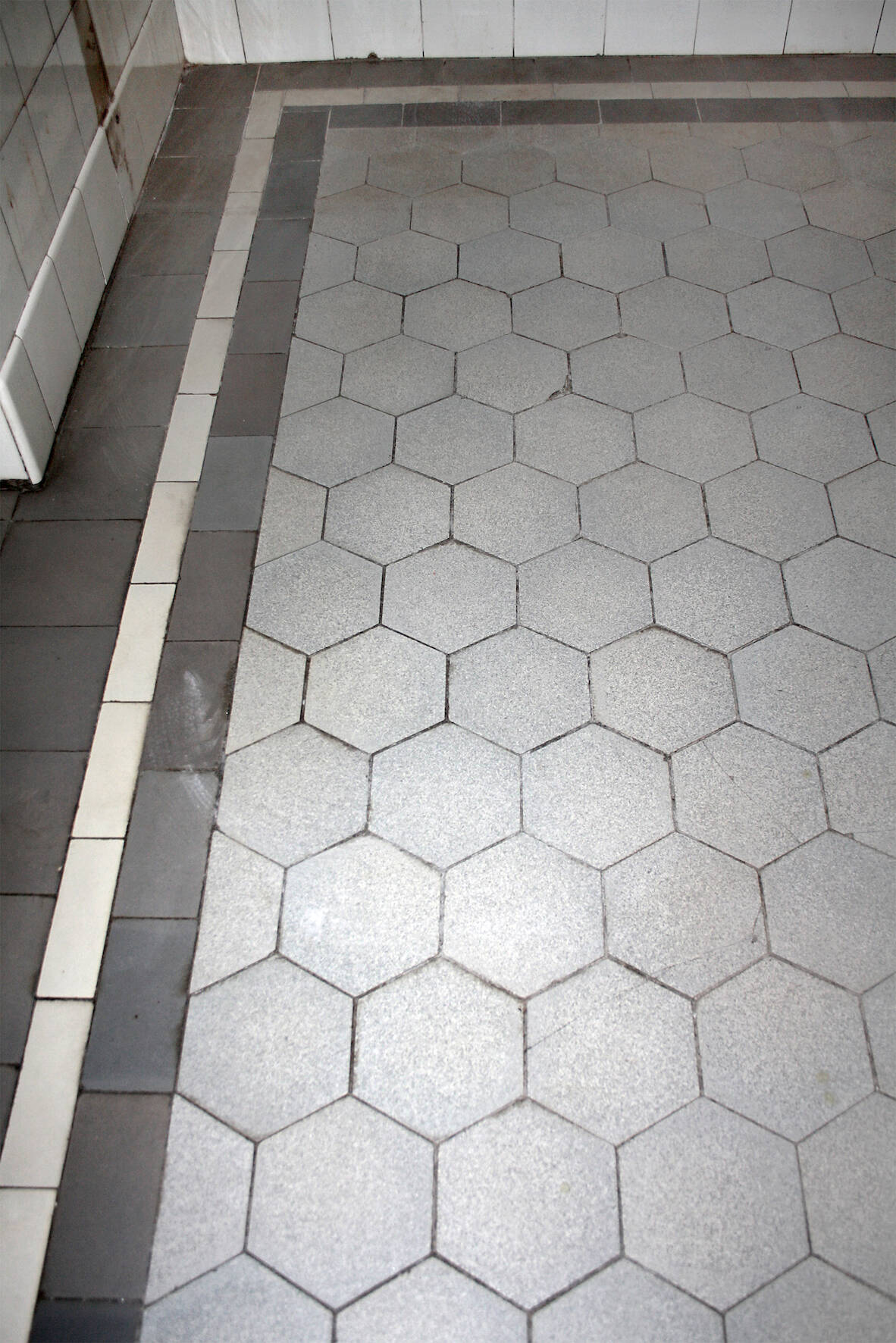 Fliesenboden Villeroy & Boch