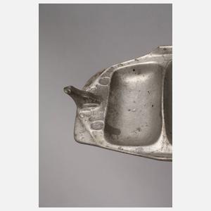 Jugendstilschale mit Fröschen