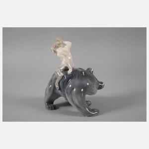 Royal Copenhagen "Faun rückwärts auf Bär reitend"