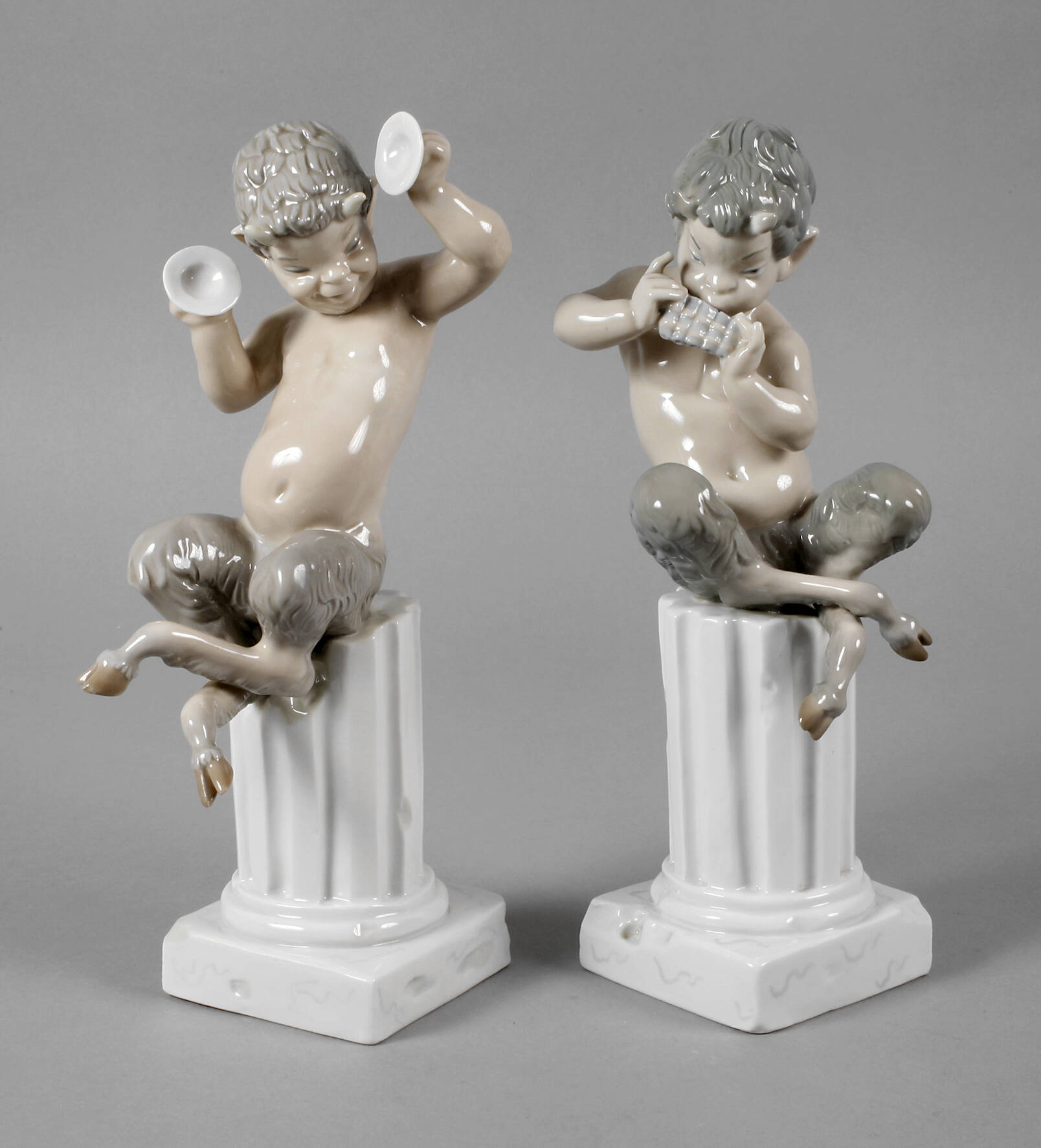 Lladro Paar Faune auf Säule
