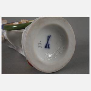 Meissen Mädchen mit Reifen