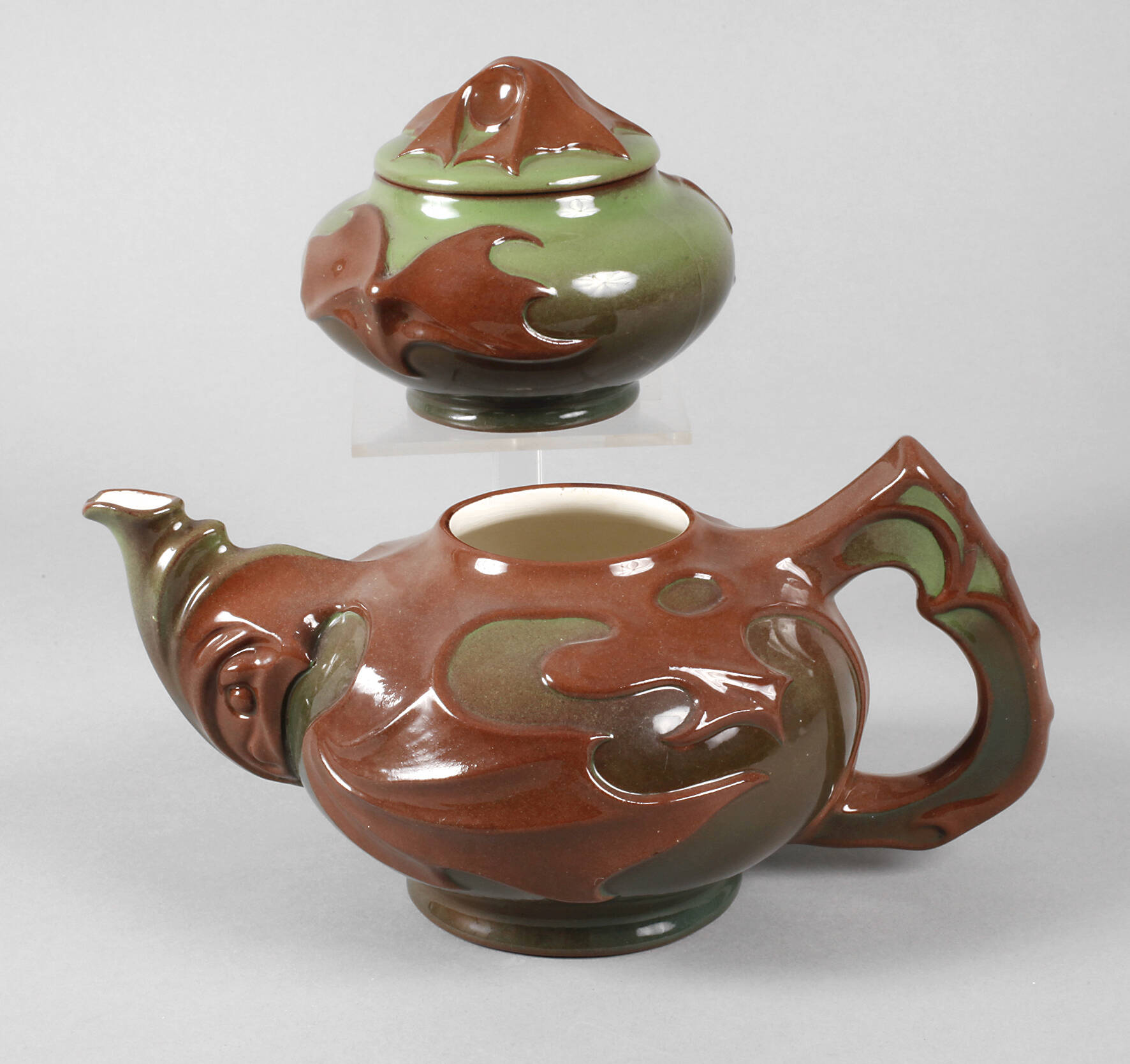 Max von Heider Kanne und Deckeldose