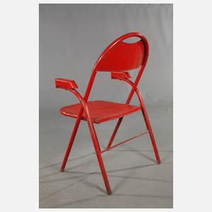 Zwei Gartenklappstühle