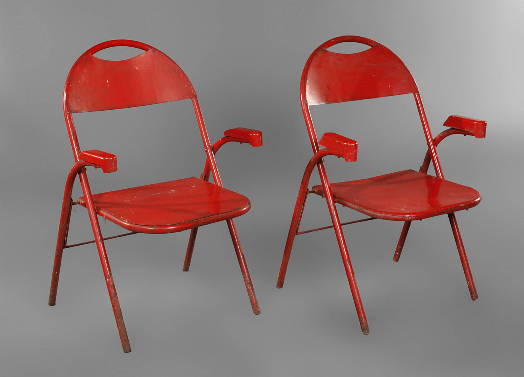 Zwei Gartenklappstühle