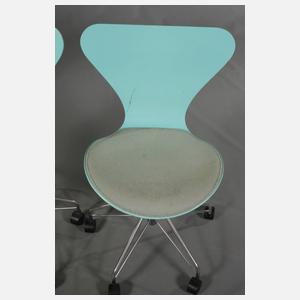 Paar Drehstühle Arne Jacobsen