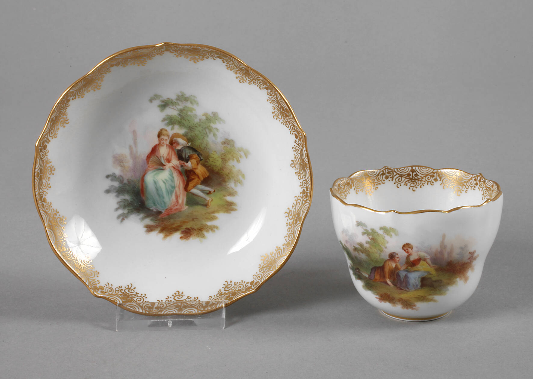 Meissen Mokkatasse Watteaumalerei