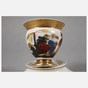 Zwei Biedermeiertassen