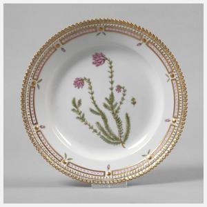 Royal Copenhagen Dessertteller "Flora Danica"