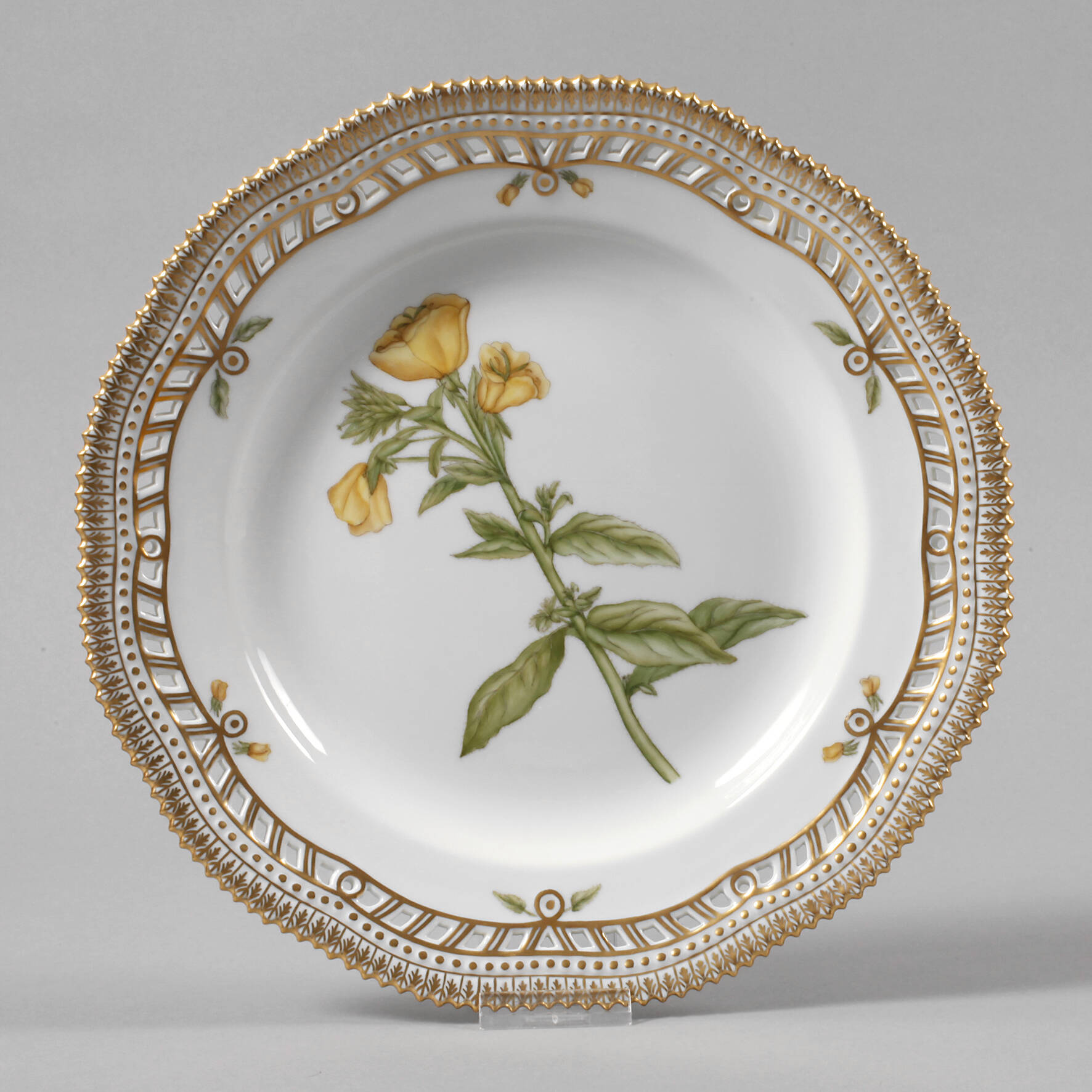 Royal Copenhagen Speiseteller "Flora Danica"