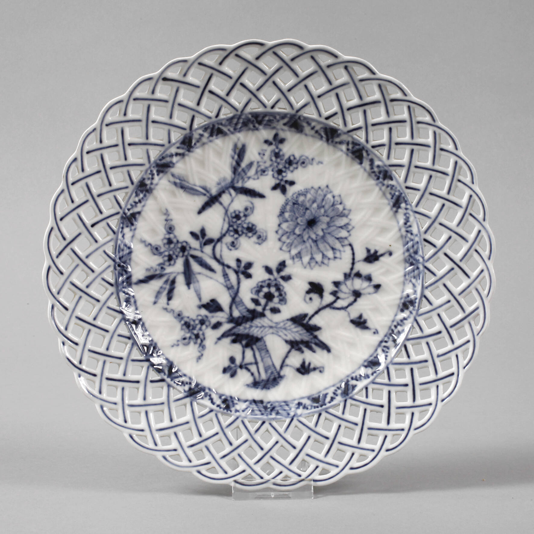 Meissen Korbrandteller "Zwiebelmuster"