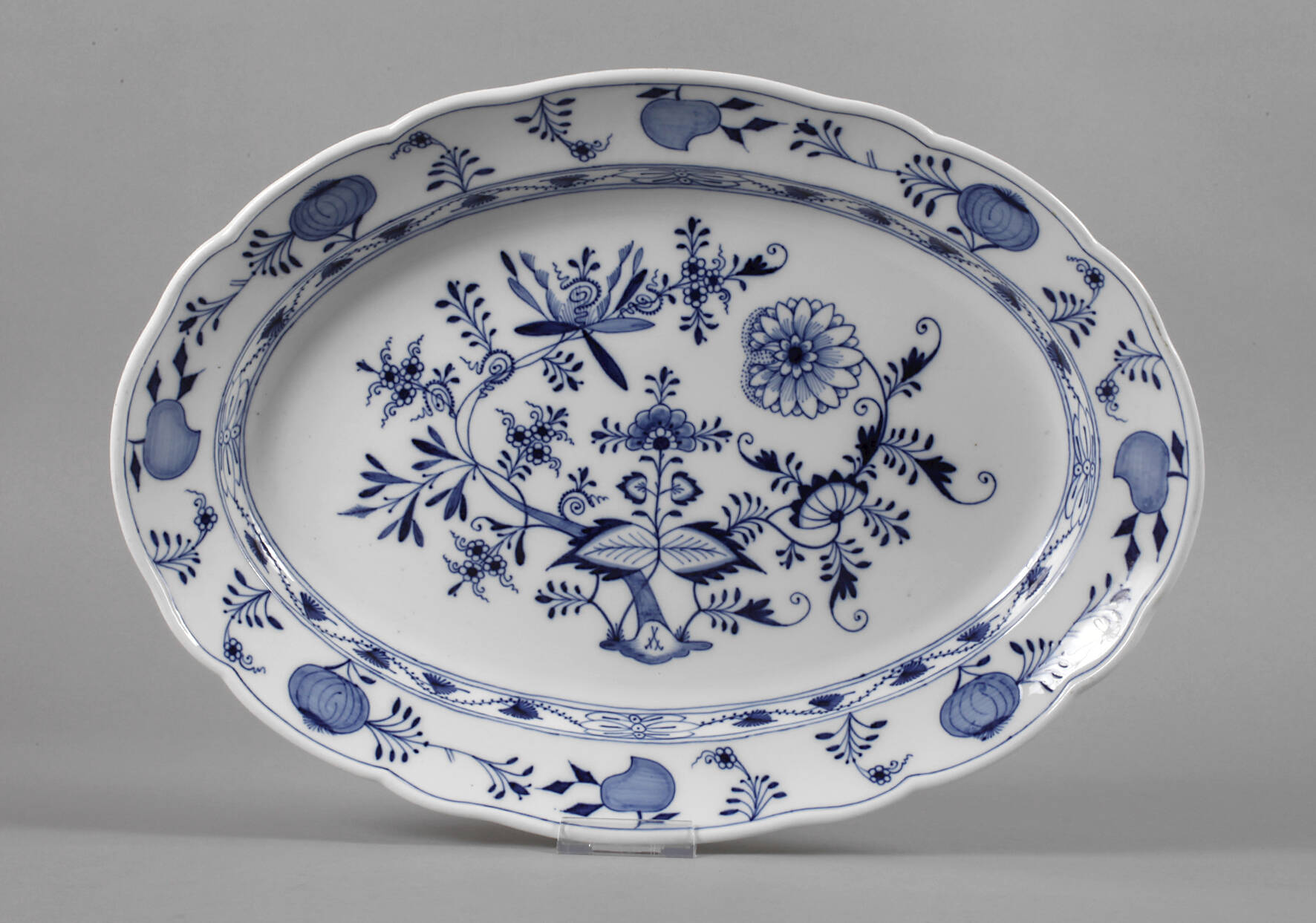 Meissen große Fleischvorlegeplatte Zwiebelmuster