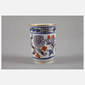 Meissen Trinkbecher mit rot-goldenem Zwiebelmuster