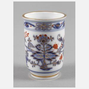 Meissen Trinkbecher mit rot-goldenem Zwiebelmuster