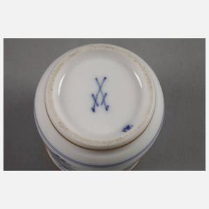 Meissen Becher Blaumalerei