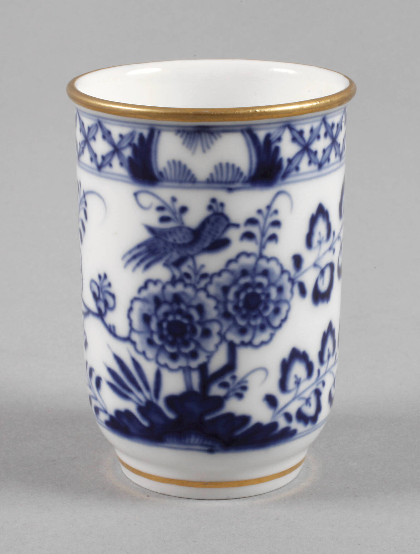 Meissen Becher Blaumalerei