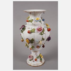 Meissen großes Paar "Vase mit Blüten und Früchten"