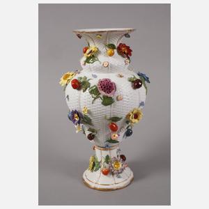 Meissen großes Paar "Vase mit Blüten und Früchten"
