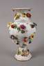 Meissen großes Paar "Vase mit Blüten und Früchten"
