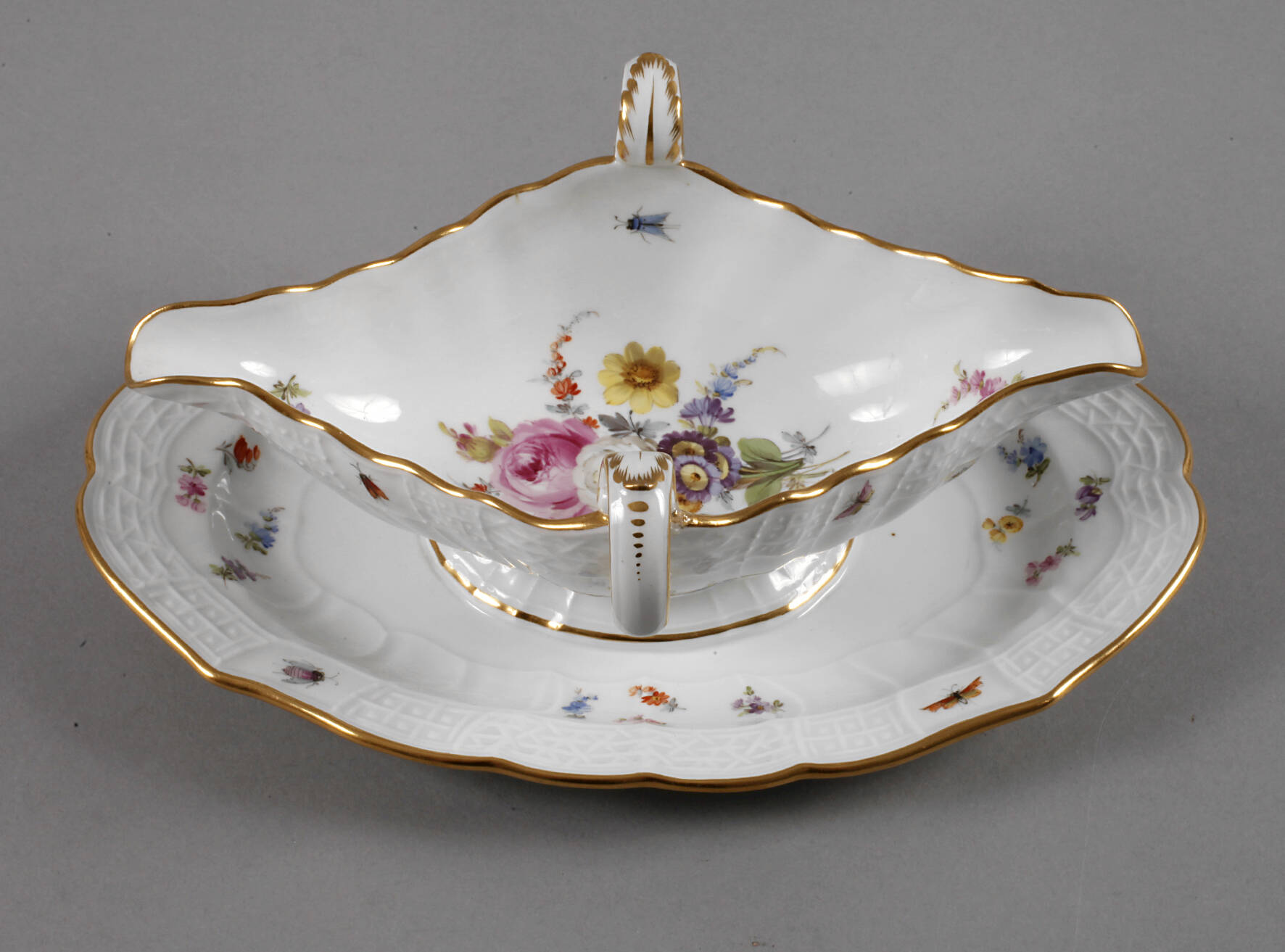Meissen Sauciere mit Insektenmalerei